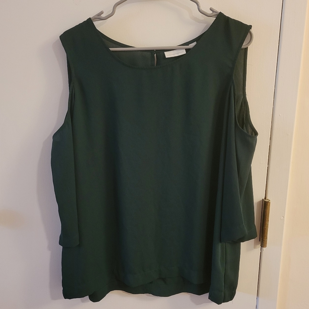 Elegant Green Women's Top